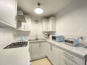 Kitchen- click for photo gallery